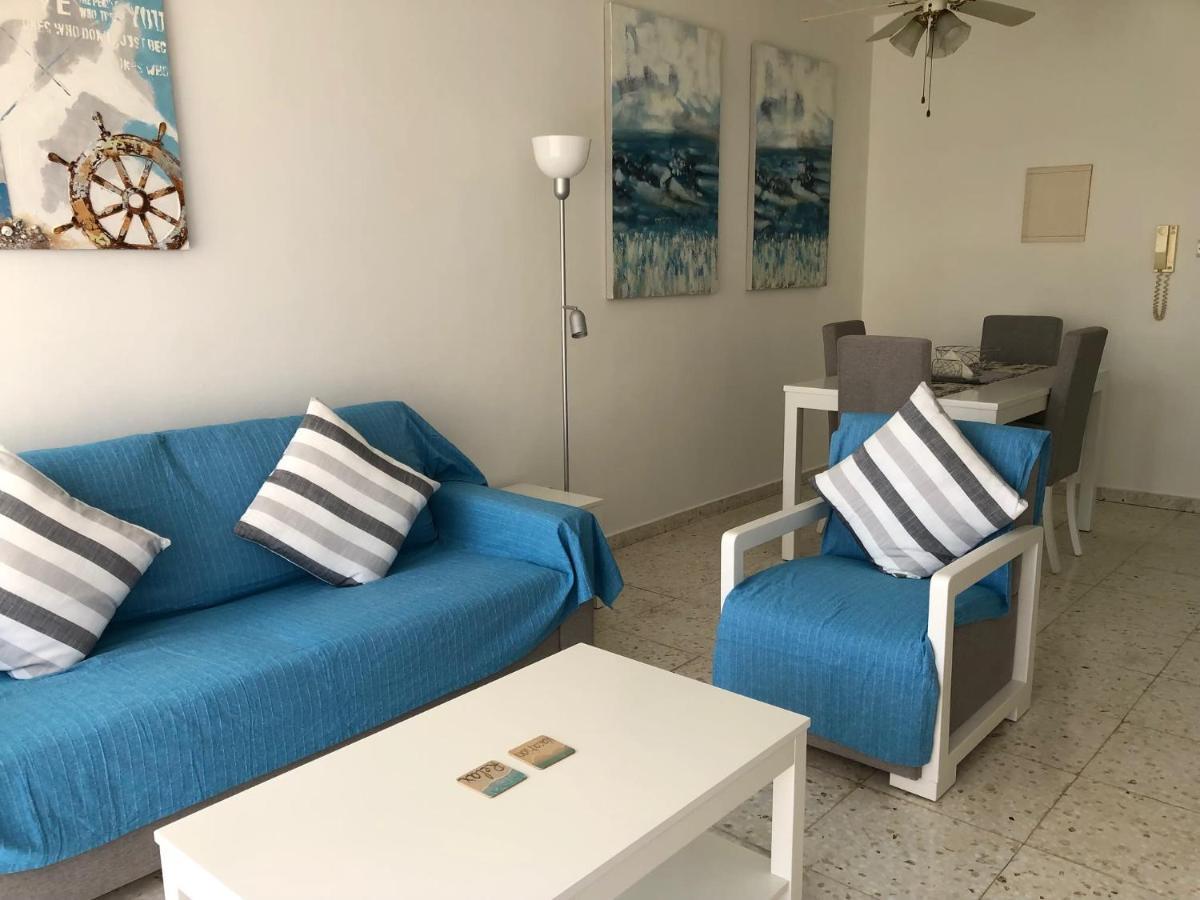 Kings Palace - Modern And Stylish Pool Facing Appartement