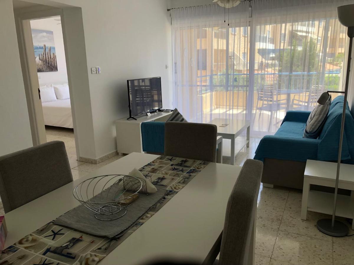 Appartement Kings Palace - Modern And Stylish Pool Facing Paphos